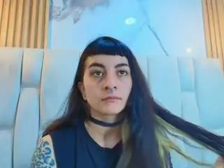 Naughtykittenm  live sex cam