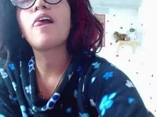 Amannemisa  live sex cam