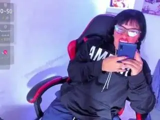 Amannemisa  live sex cam
