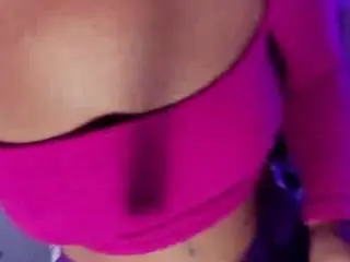 Amannemisa  live sex cam
