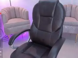 Issi-loren  live sex cam