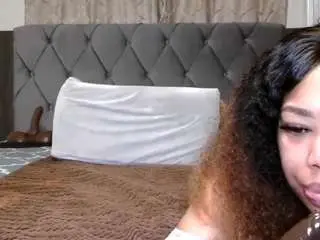 Juicyjordan  live sex cam