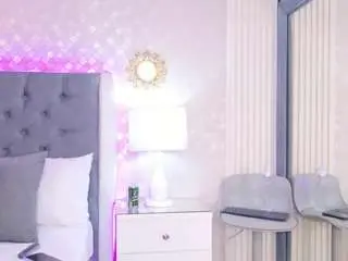 Taniablaze  live sex cam