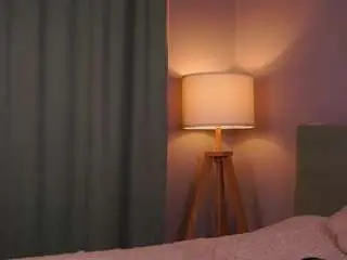 Trudyaylock  live sex cam