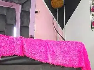 Brunetelia-sexx  live sex cam