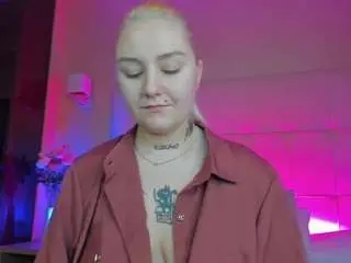 Debbie-taylor  live sex cam