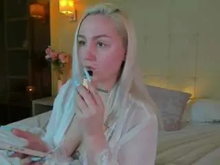 Debbie-taylor  live sex cam