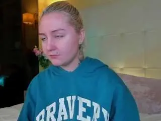 Debbie-taylor  live sex cam