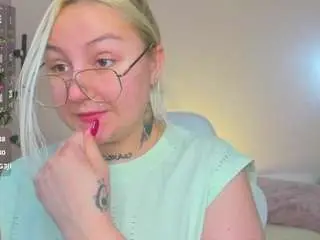 Debbie-taylor  live sex cam