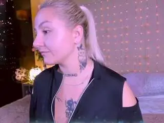 Debbie-taylor  live sex cam
