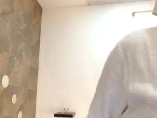 Heidywells  live sex cam