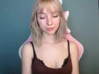 Lucialittle  live sex cam