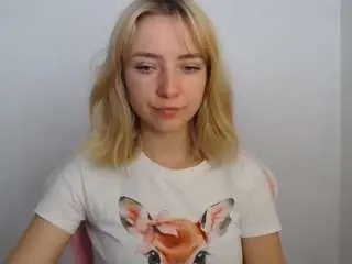 Lucialittle  live sex cam