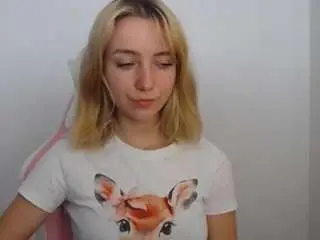 Lucialittle  live sex cam