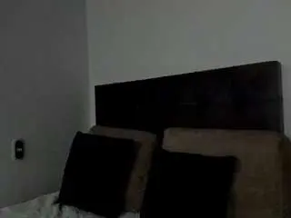 Sophia-lopeez  live sex cam