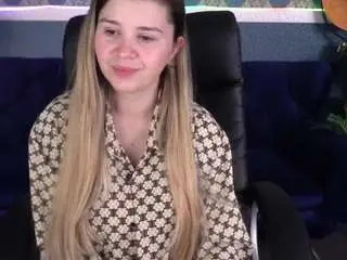 Amellymillyy  live sex cam