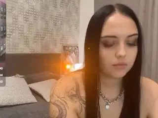 Fernandewinsley  live sex cam