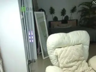 Flexy-cat  live sex cam