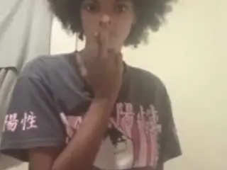 Foxydripdrip  live sex cam