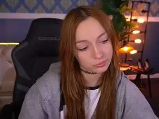 Foxymayy  live sex cam
