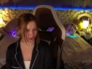 Foxymayy  live sex cam