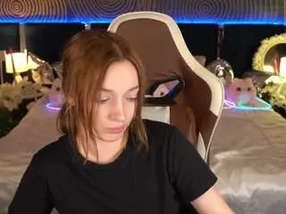 Foxymayy  live sex cam