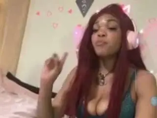 Lunanova999  live sex cam