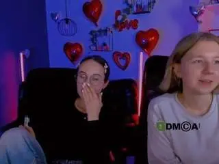 Nikol-kitt  live sex cam