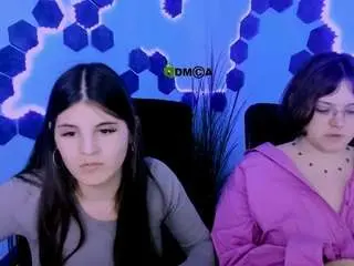 Nikol-kitt  live sex cam