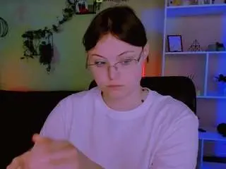 Nikol-kitt  live sex cam