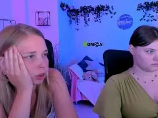Nikol-kitt  live sex cam