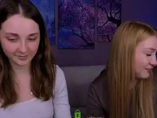 Playful-sophie  live sex cam