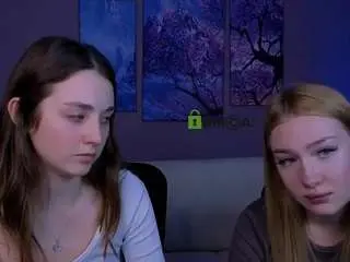 Playful-sophie  live sex cam