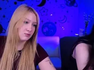 Playful-sophie  live sex cam