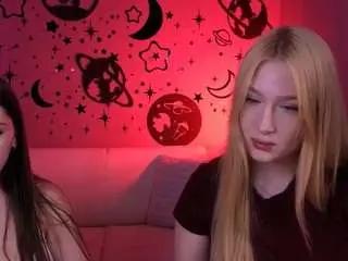 Playful-sophie  live sex cam