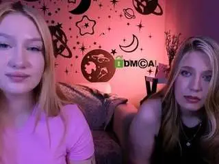 Playful-sophie  live sex cam