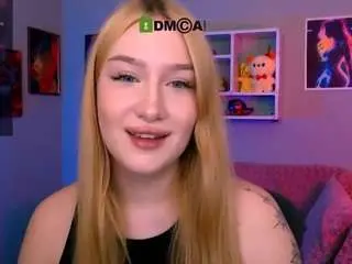 Playful-sophie  live sex cam