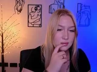 Playful-sophie  live sex cam