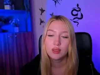 Playful-sophie  live sex cam