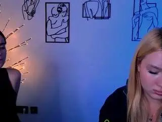 Playful-sophie  live sex cam