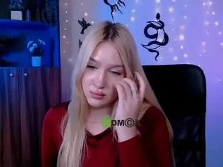 Playful-sophie  live sex cam