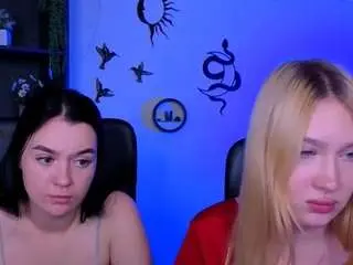 Playful-sophie  live sex cam