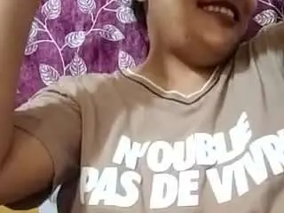 Radhikadevi  live sex cam