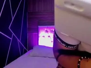 Shadenn1  live sex cam