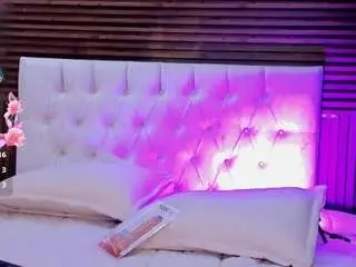 Shadenn1  live sex cam