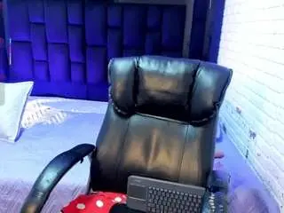 Shadenn1  live sex cam