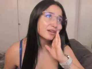 Aliripaitcadu  live sex cam