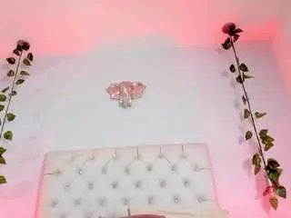 Isabella-flowers  live sex cam