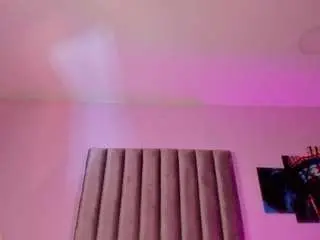 Isabella-flowers  live sex cam
