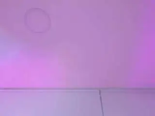 Isabella-flowers  live sex cam